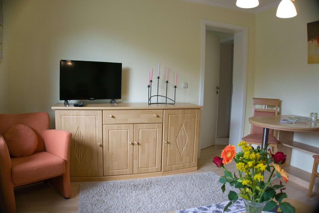 F-1042 Ferienwohnung Enna Sellin  Extérieur photo