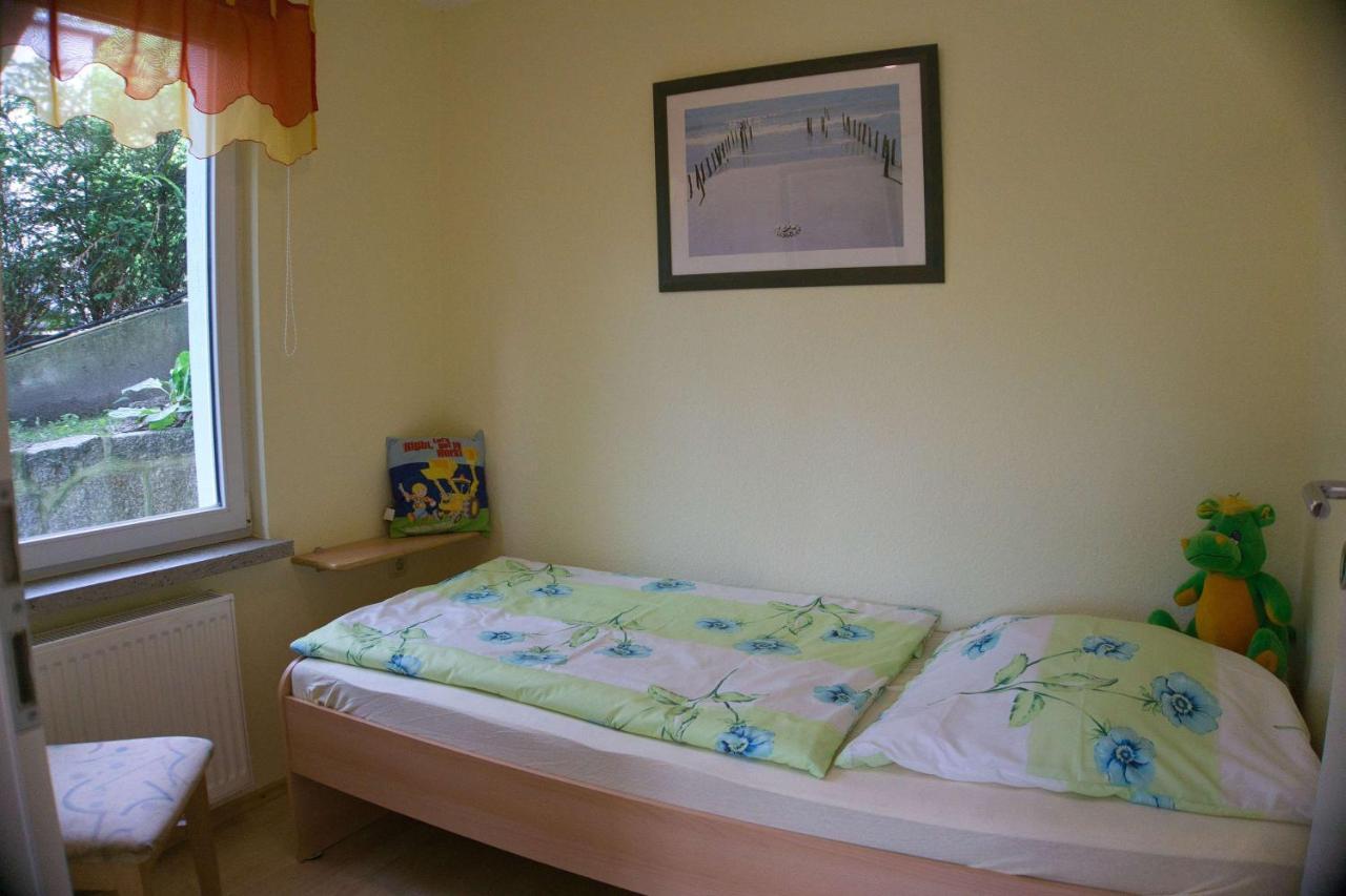 F-1042 Ferienwohnung Enna Sellin  Extérieur photo
