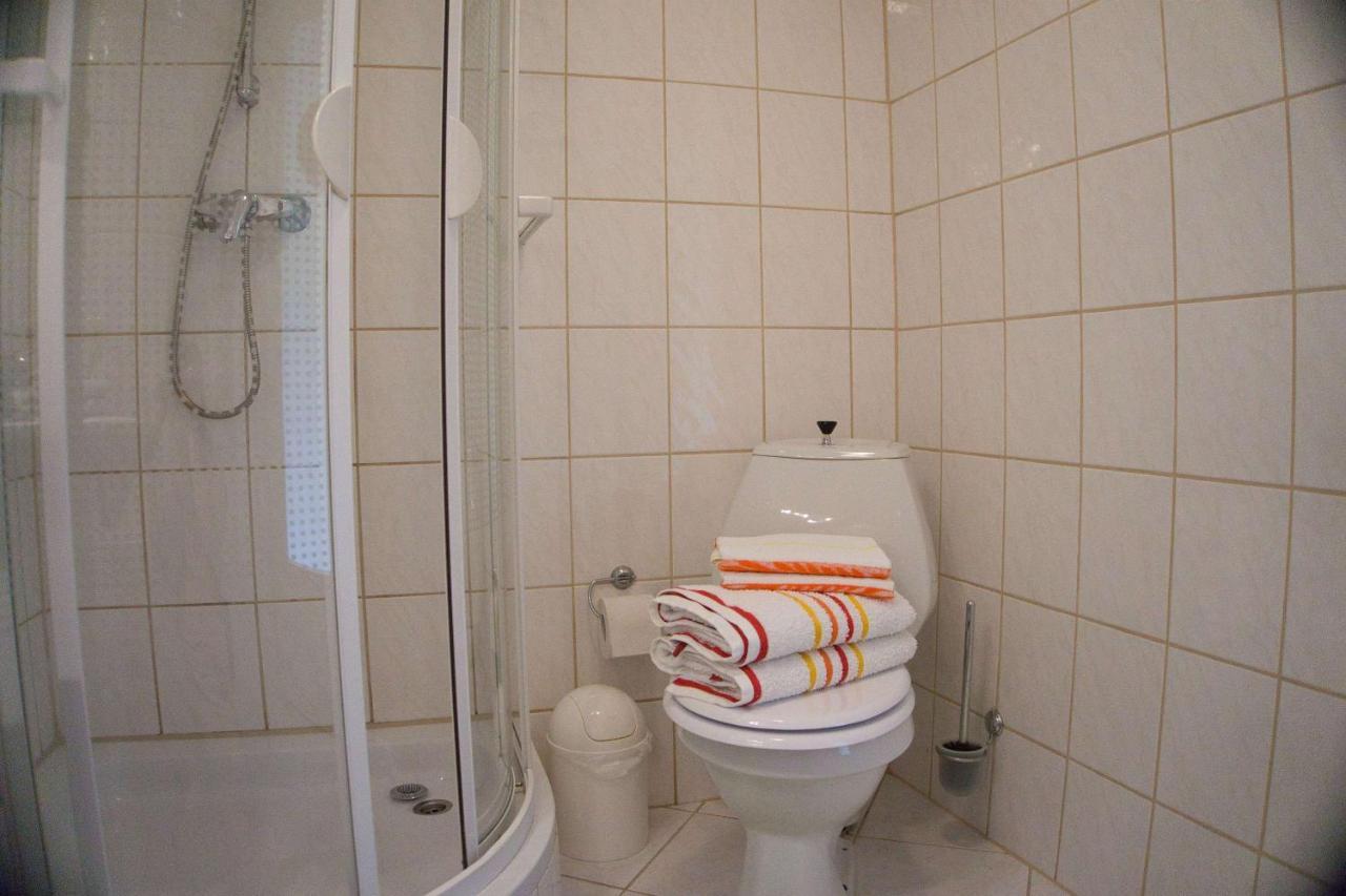 F-1042 Ferienwohnung Enna Sellin  Extérieur photo